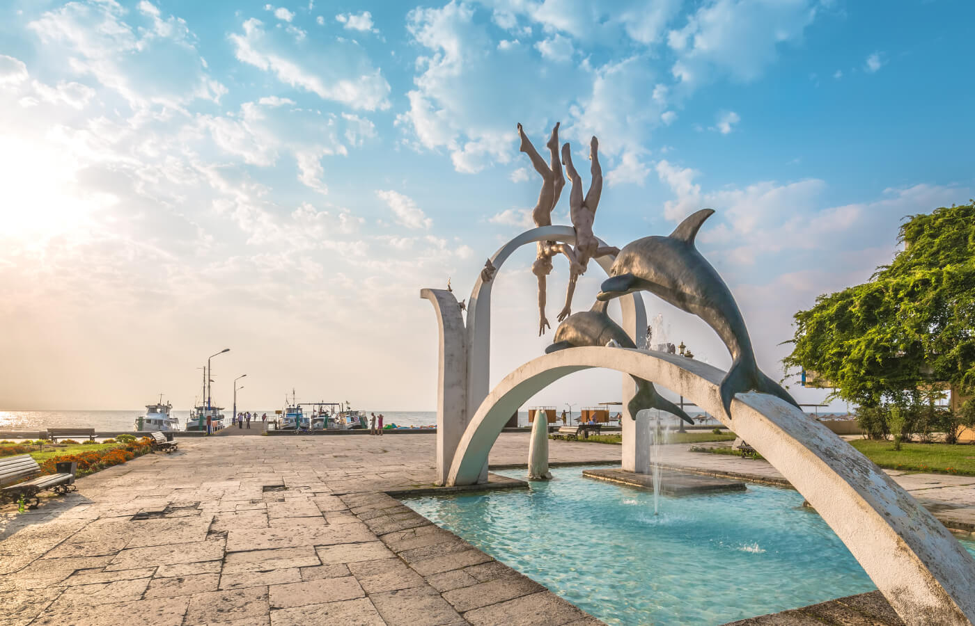 Отели Пицунды 2025